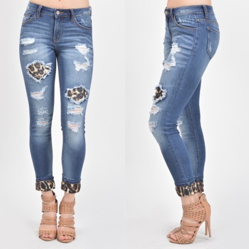 Kancan Mid Rise Leopard Patch Ankle Skinny - Picture 3 of 6